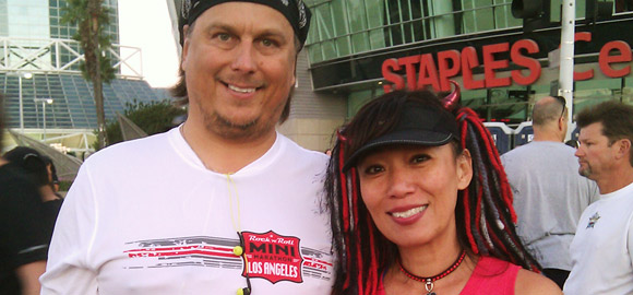 Terry and Jenny at the Los Angeles Rock 'n' Roll Marathon start line